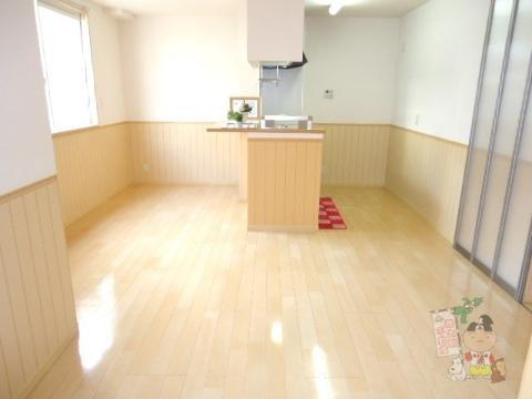 ラ・パルテール新屋敷　Ⅰの居間・リビング|リビング
