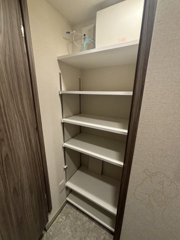 リビオメゾン新大阪の玄関