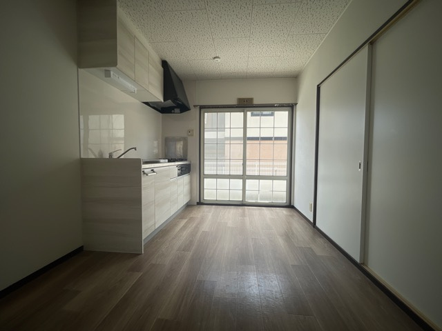 ハイアベニュー双葉Cの居間・リビング