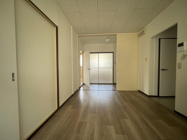 ハイアベニュー双葉Cの居間・リビング