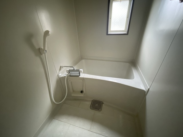 ハイアベニュー双葉Cの浴室