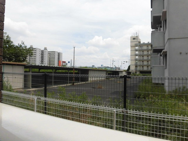 大阪市東淀川区南江口２丁目のアパート