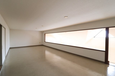 【内装】 | マカハイースト