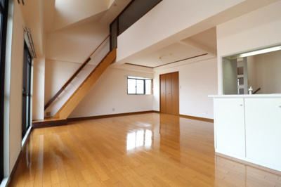 【居間・リビング】 | マカハイースト