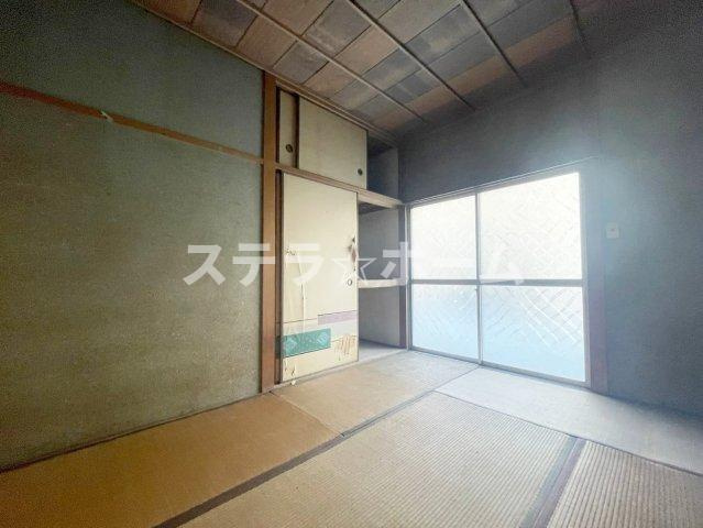 豊新1 中古戸建の和室|落ち着いた雰囲気の和室付きです