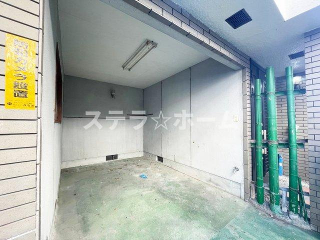 豊新1 中古戸建の駐車場|車をお持ちの方に嬉しい駐車場付きの物件です