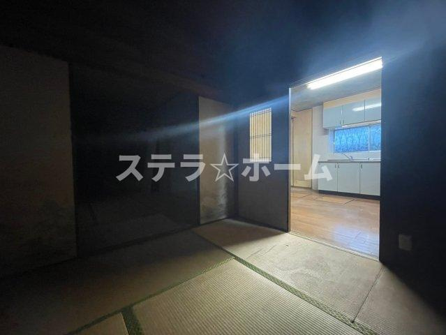 豊新1 中古戸建の和室|フローリングだけでなく、和室もあります