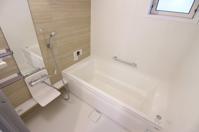 フェーブ千代が丘の浴室|同社施工例です。