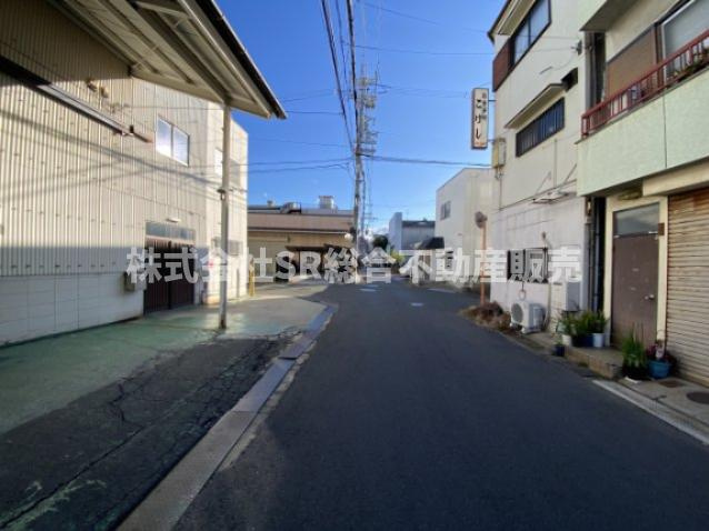 若江東町4丁目中古戸建の前面道路含む現地写真|前面道路含む現地写真です