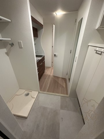 セレニテフラン新大阪の玄関