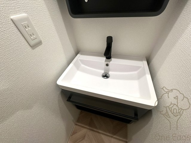 セレニテフラン新大阪の洗面所