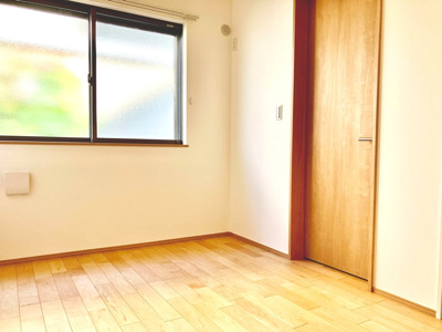 【寝室】 | 盆栽町 | 使い勝手のいい寝室です