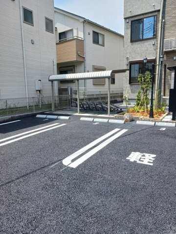 クライスの駐車場