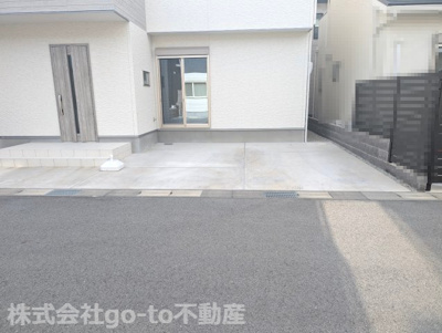 【駐車場】 | 明石市大久保町大窪2039 | 駐車スペース並列２台可♪