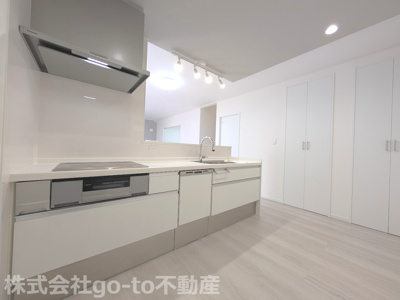 【キッチン】 | 明石市大久保町大窪2039 | お手入れが楽なIHクッキングヒーターです♪