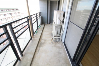 【バルコニー】