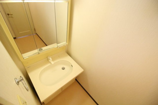 【洗面所】