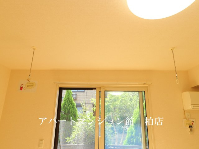 ボナール酒井根Ⅰ号棟の居間・リビング