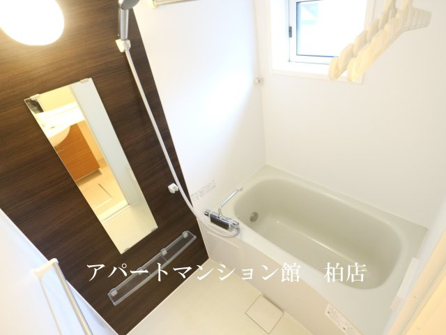 ボナール酒井根Ⅰ号棟の浴室