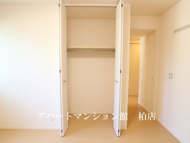ボナール酒井根Ⅰ号棟の収納