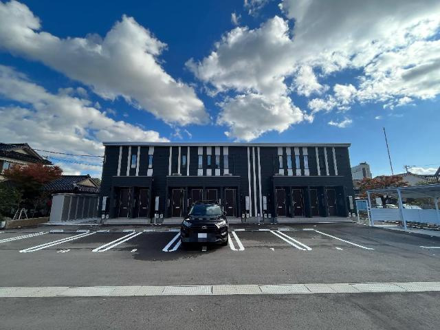 富山市高木西のアパートの外観|同型タイプ