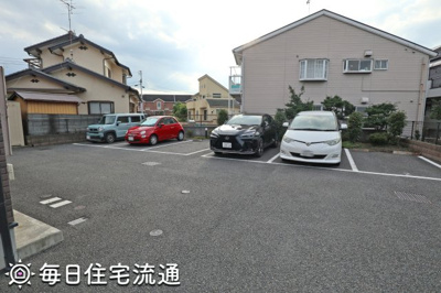 【駐車場】 | ひまわり