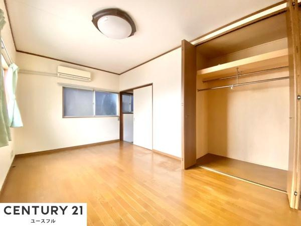 【洋室】 | 主寝室になります♪