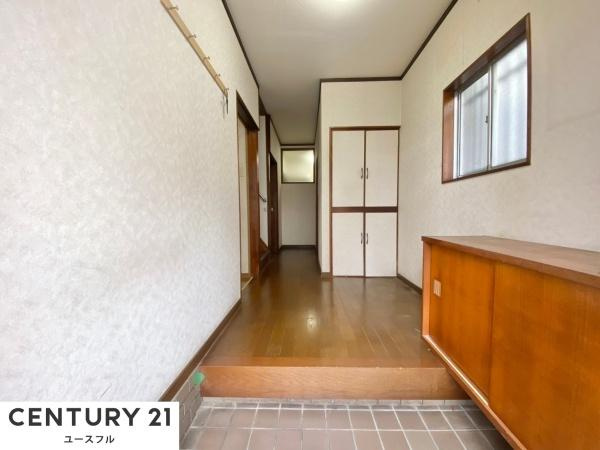 【玄関】 | 明るい玄関が住む方を迎えてくれます(^O^)／