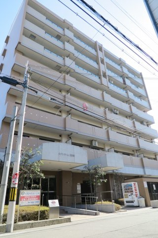 メゾンドーム三軒家