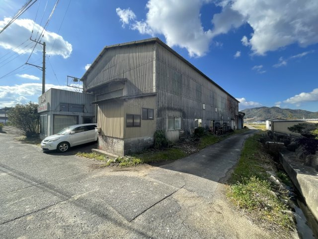 さぬき市鴨部　事務所の外観