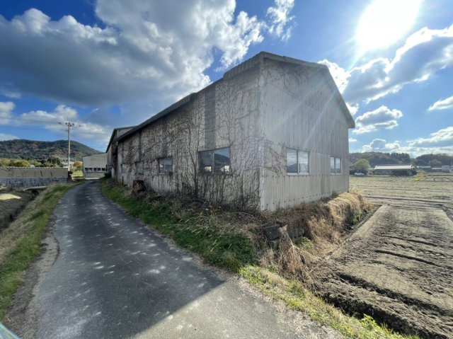 さぬき市鴨部　事務所の外観