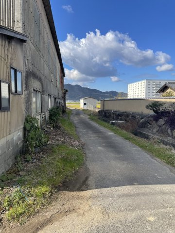 さぬき市鴨部　事務所の周辺