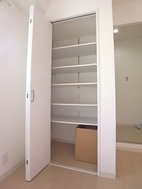 ダイアパレス新神戸の収納