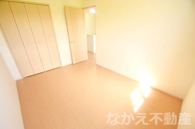 【寝室】 | 使い勝手のいい寝室です