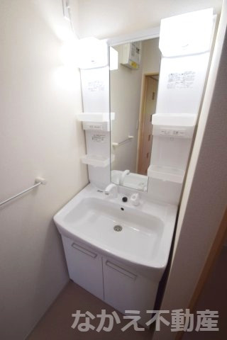 【洗面所】 | 忙しい朝には欠かせない洗面所です