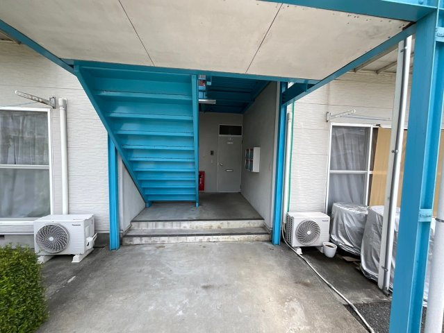 ストリートのロビー