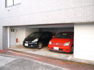 【駐車場】