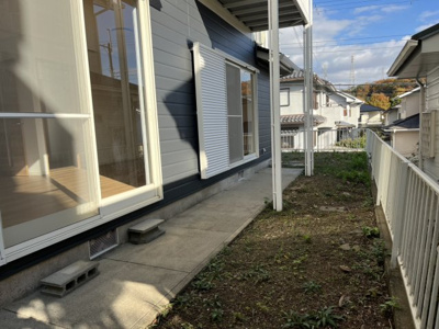 【庭】 | 惣山町４丁目　中古戸建 | ガーデニングなどお楽しみいただけます。