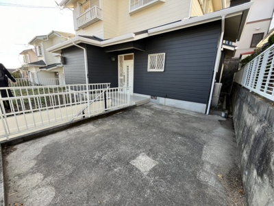 【その他】 | 惣山町４丁目　中古戸建 | BBQなどもできるスペースです。高台なので通行人からの視線が気にならずに生活できます。