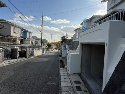 【前面道路含む現地写真】 | 惣山町４丁目　中古戸建