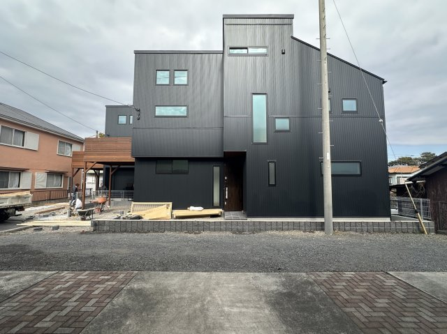 茅ヶ崎市南湖 デザイナーズハウス