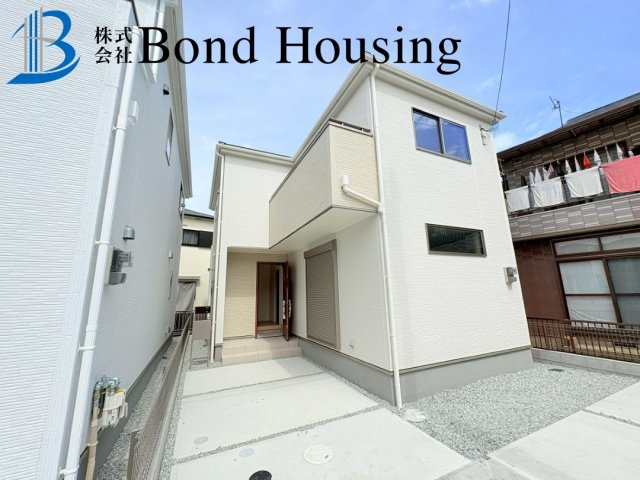 洗面脱衣所広々・玉津町新方　全９区画　９号棟の外観