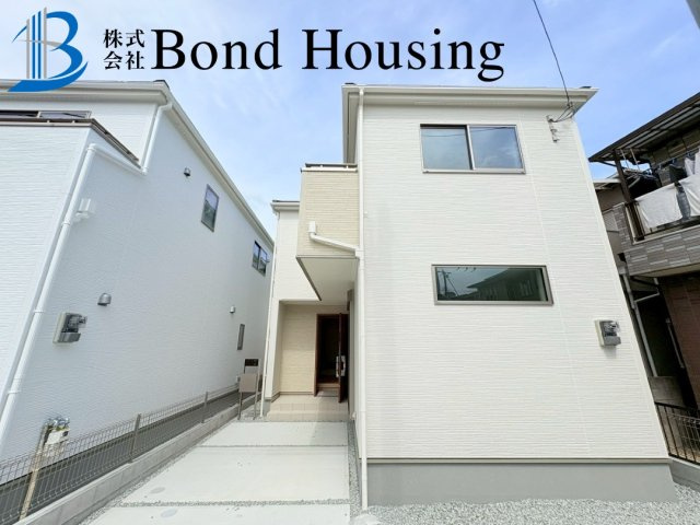 洗面脱衣所広々・玉津町新方　全９区画　９号棟の外観