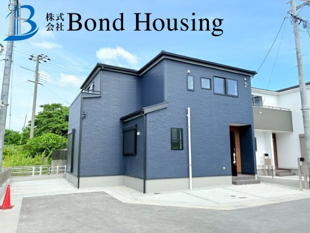 南東側道路日当たり良好・玉津町新方　全９区画　７号棟の外観