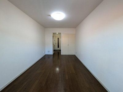 【洋室】 | プラザＴＯＷＡⅠ・