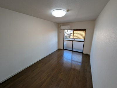 【洋室】 | プラザＴＯＷＡⅠ・