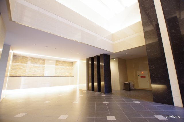 エスリード大阪シティノース　仲介手数料無料のロビー