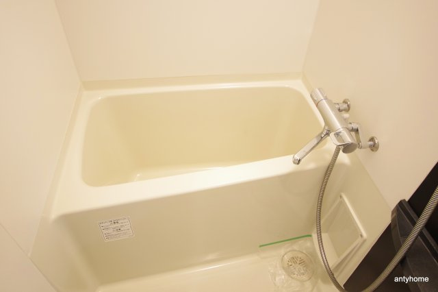 エスリード大阪シティノース　仲介手数料無料の浴室