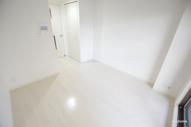 エスリード大阪シティノース　仲介手数料無料の洋室