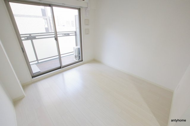 エスリード大阪シティノース　仲介手数料無料の寝室